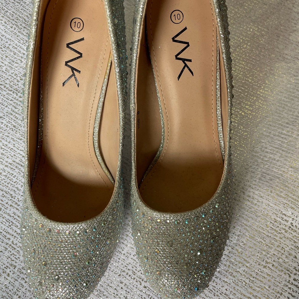 Women's Glittering Silver Heels
